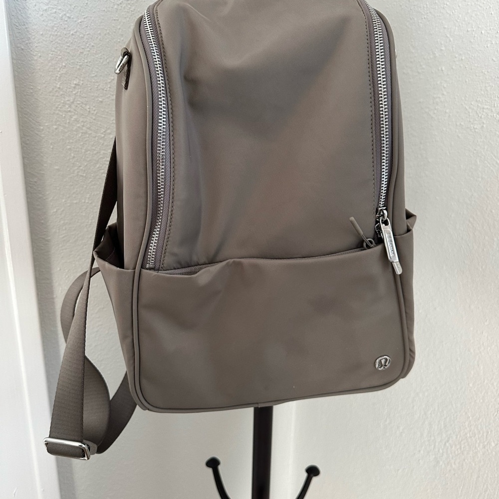 lululemon athletica Men's Tan Backpack